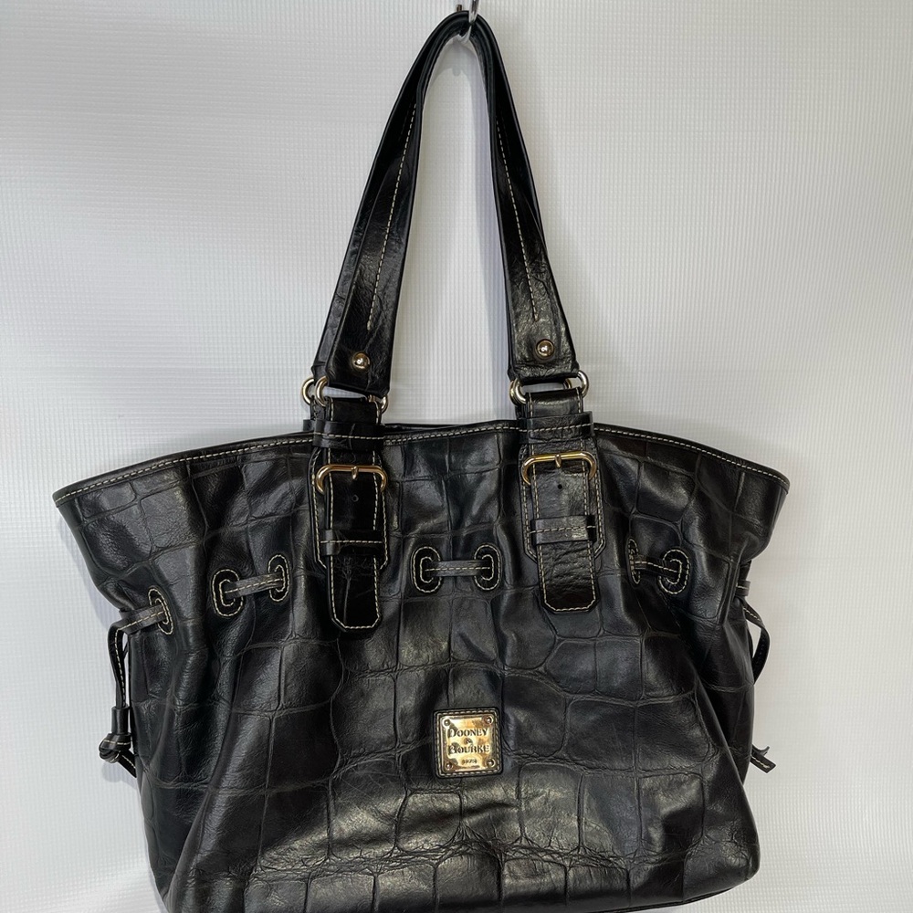 🤑Dooney & Bourke Satchel Handbag